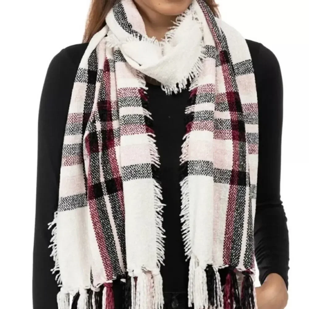 Charter Club Ivory Plaid Chenille Scarf NWT